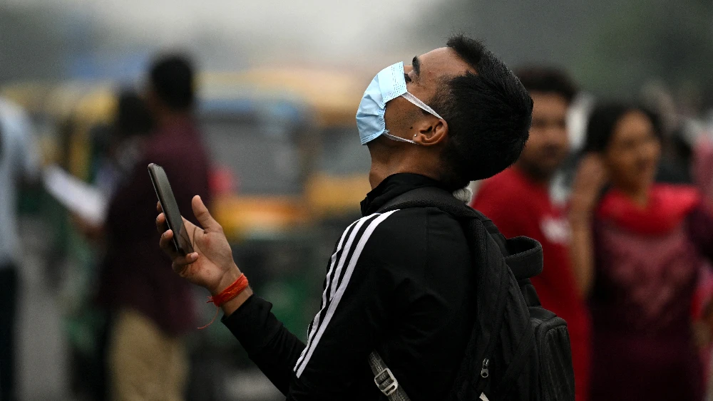 India's cloud seeding trials 'costly spectacle'